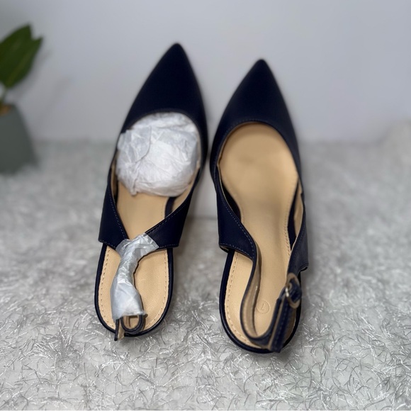Navy Blue Slingback Pointed Toe Heels Women's Size 7 Stiletto - Picture 8 of 10